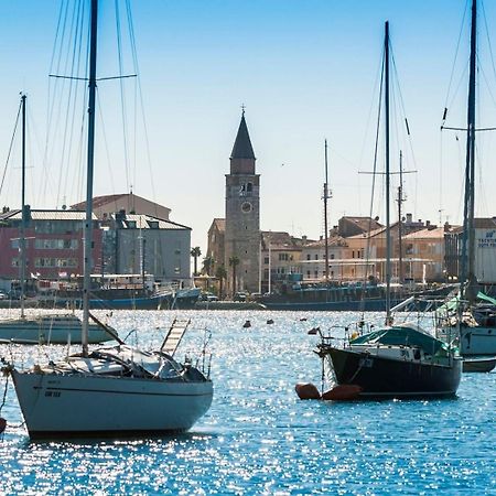 Edra Suite Apartment Umag Eksteriør billede