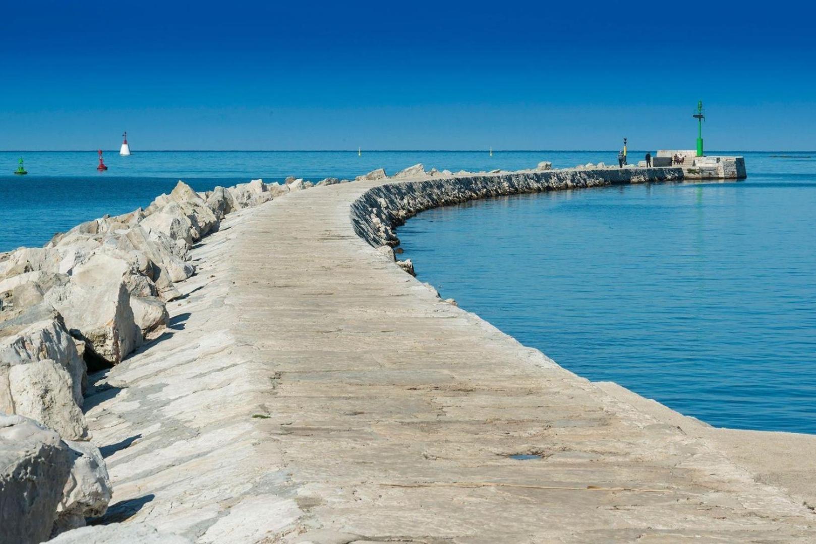 Edra Suite Apartment Umag Eksteriør billede